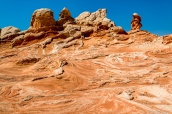 Exemple de roches et de relief de White Pocket situé dans Vermillion Cliffs, dans le nord de l'Arizona