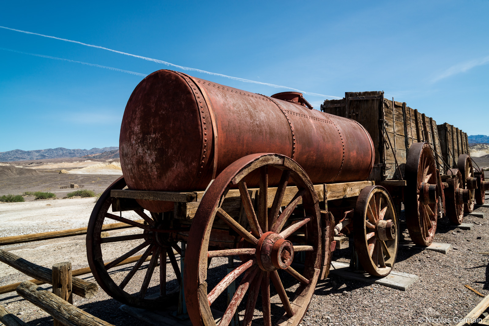 Chariot et wagons à Harmony Borax Works dans la Vallée de la Mort, Californie