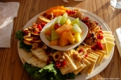 Crackers et fruits pour un plateau apéritif au Chisos Mountains Restaurant, Big Bend National Park