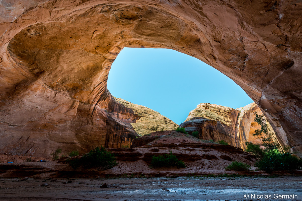 Voute rocheuse à Jacob Hamblin Arch dans Coyote Gulch