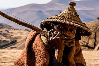 Basotho jouant du lesiba - Nicolas Germain, Spirit of USA